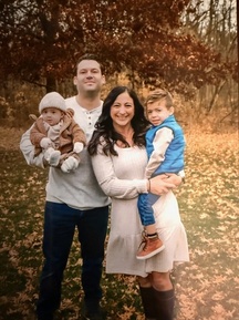 Kevin Mora and Kathryn Mora family